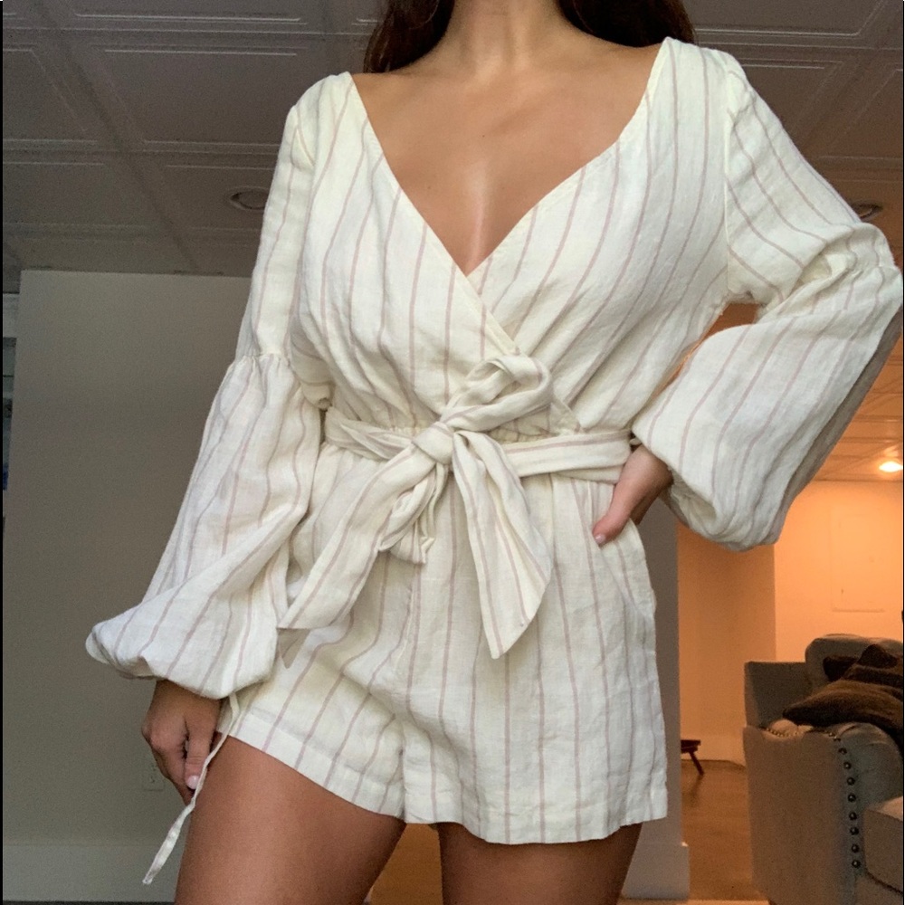 Romper - Picture 3 of 4